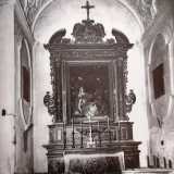 ...che occupavano le nicchie laterali della chiesa